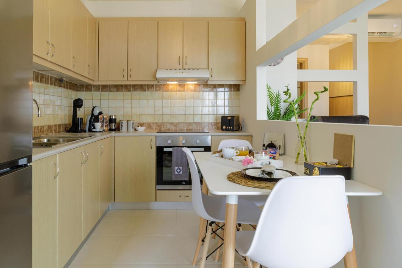 טולון Savvas Apartment מראה חיצוני תמונה
