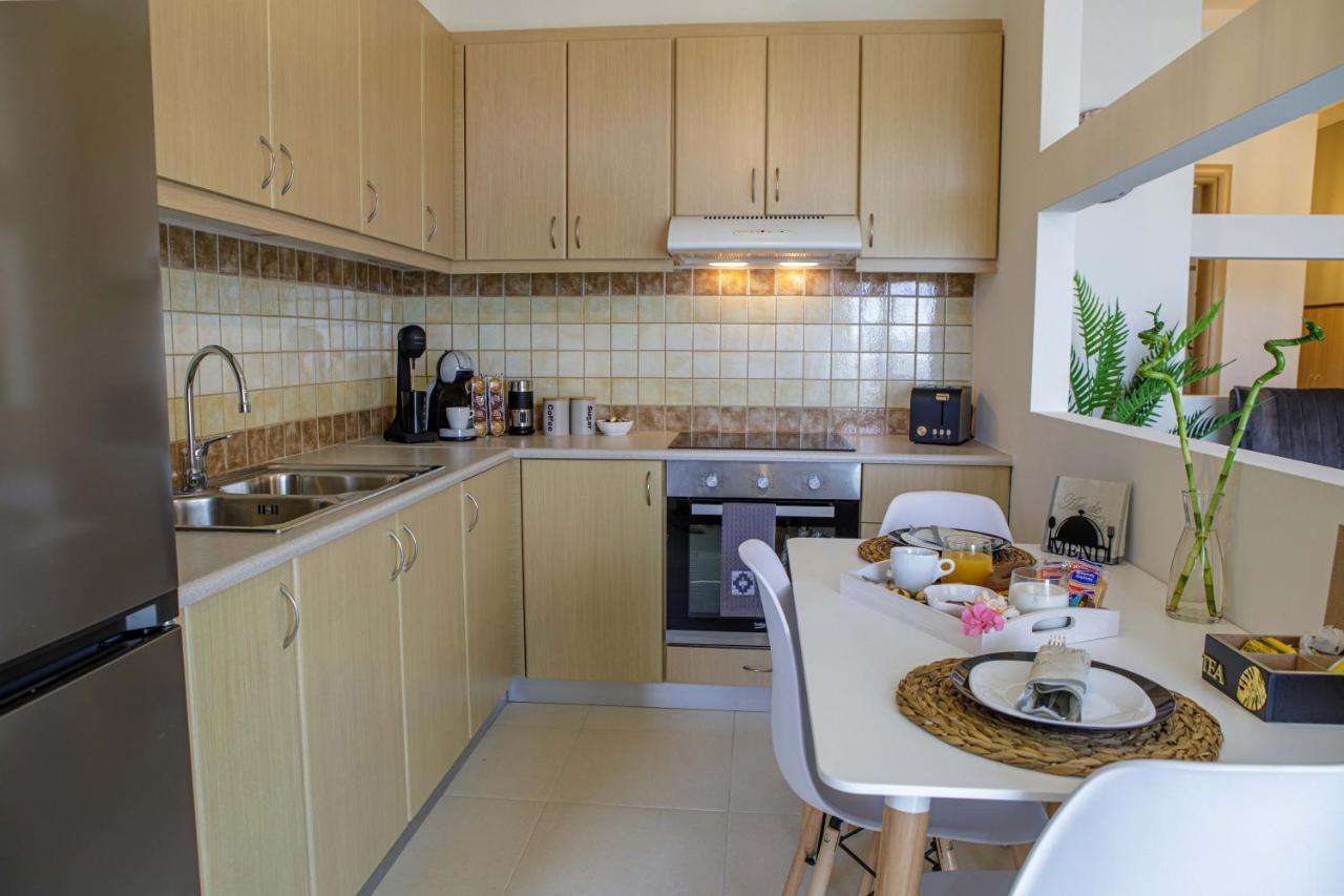 טולון Savvas Apartment מראה חיצוני תמונה